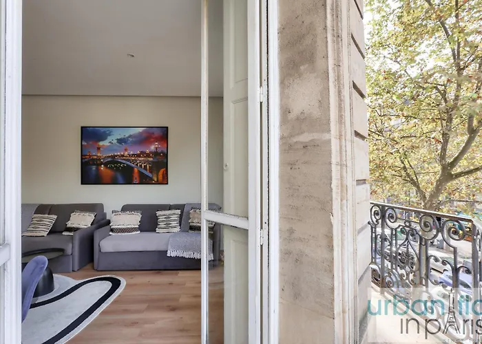 60-Luxury Parisian Home Sebastopol