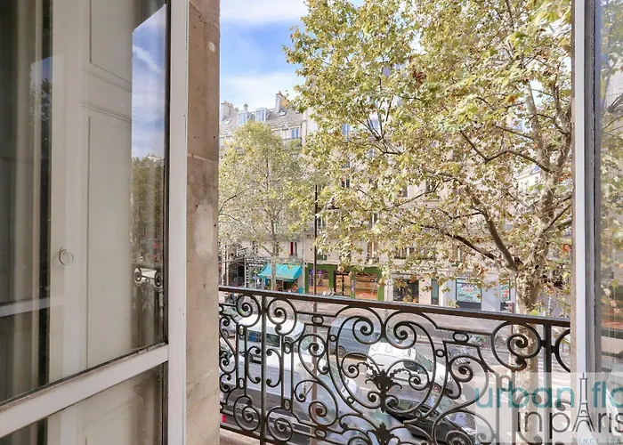 60-Luxury Parisian Home Sebastopol